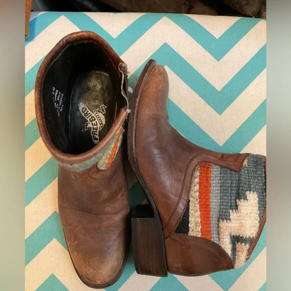 FreeBird Booties - Picture 6 of 9